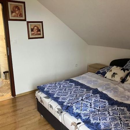 Ferienwohnung Apartmanovy Dom Slavia Bojnice Exterior foto